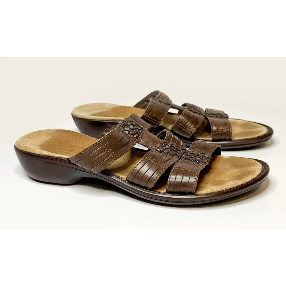 Clarks Brown Leather‎ Slide Sandals Women's 8M Woven Strap Comfort Cushioned